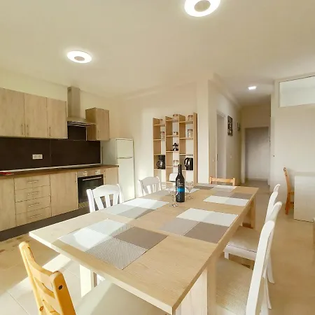 Stunning Aparment In Front Of Las Americas Beach *