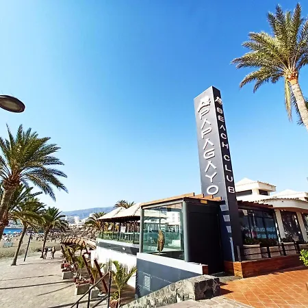 Apartment Stunning Aparment In Front Of Las Americas Beach